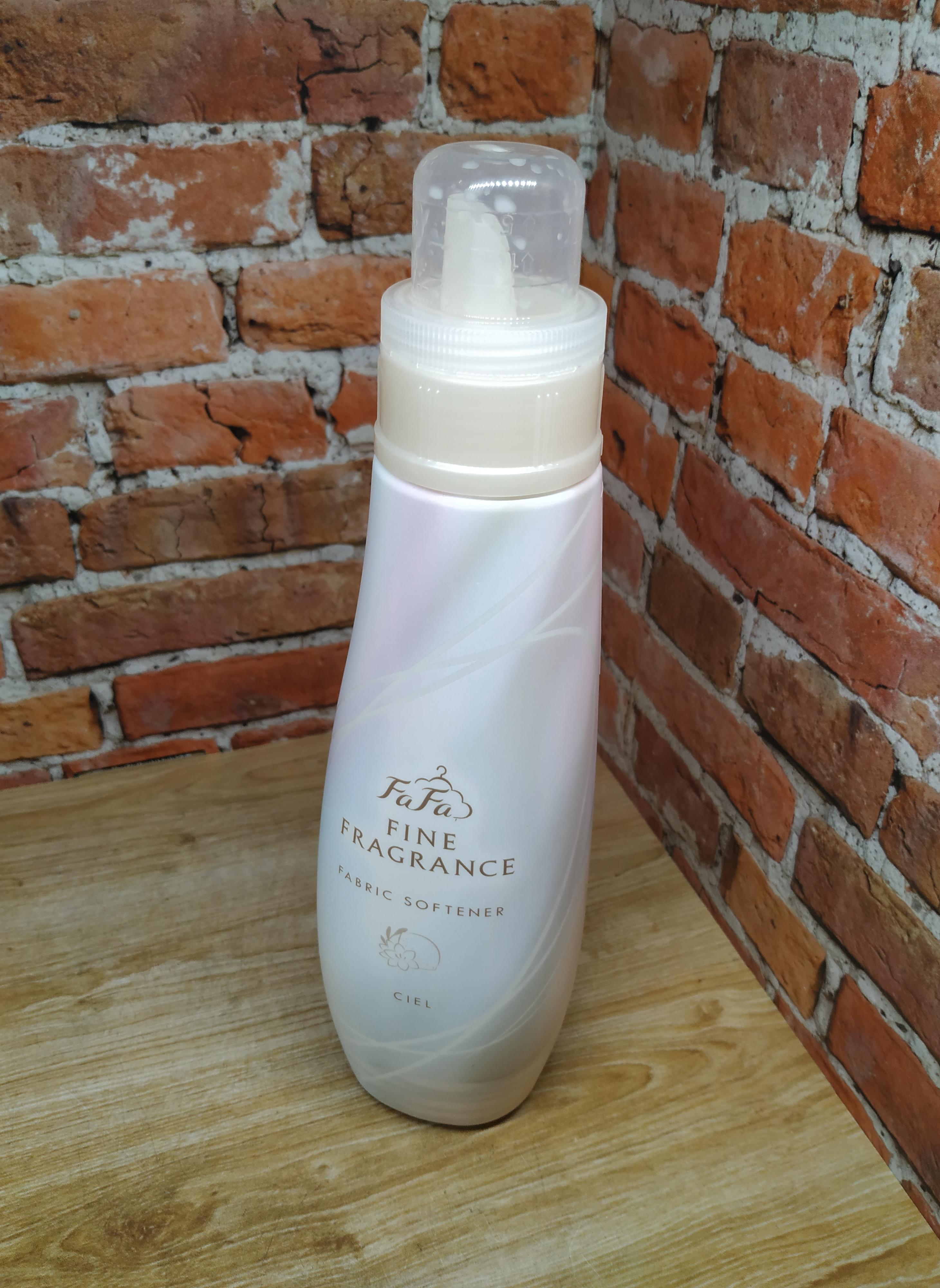 Nissan FaFa Fine Fragrance Ciel Кондиционер для белья с ароматом лимона, сирени и фрезии 570 мл