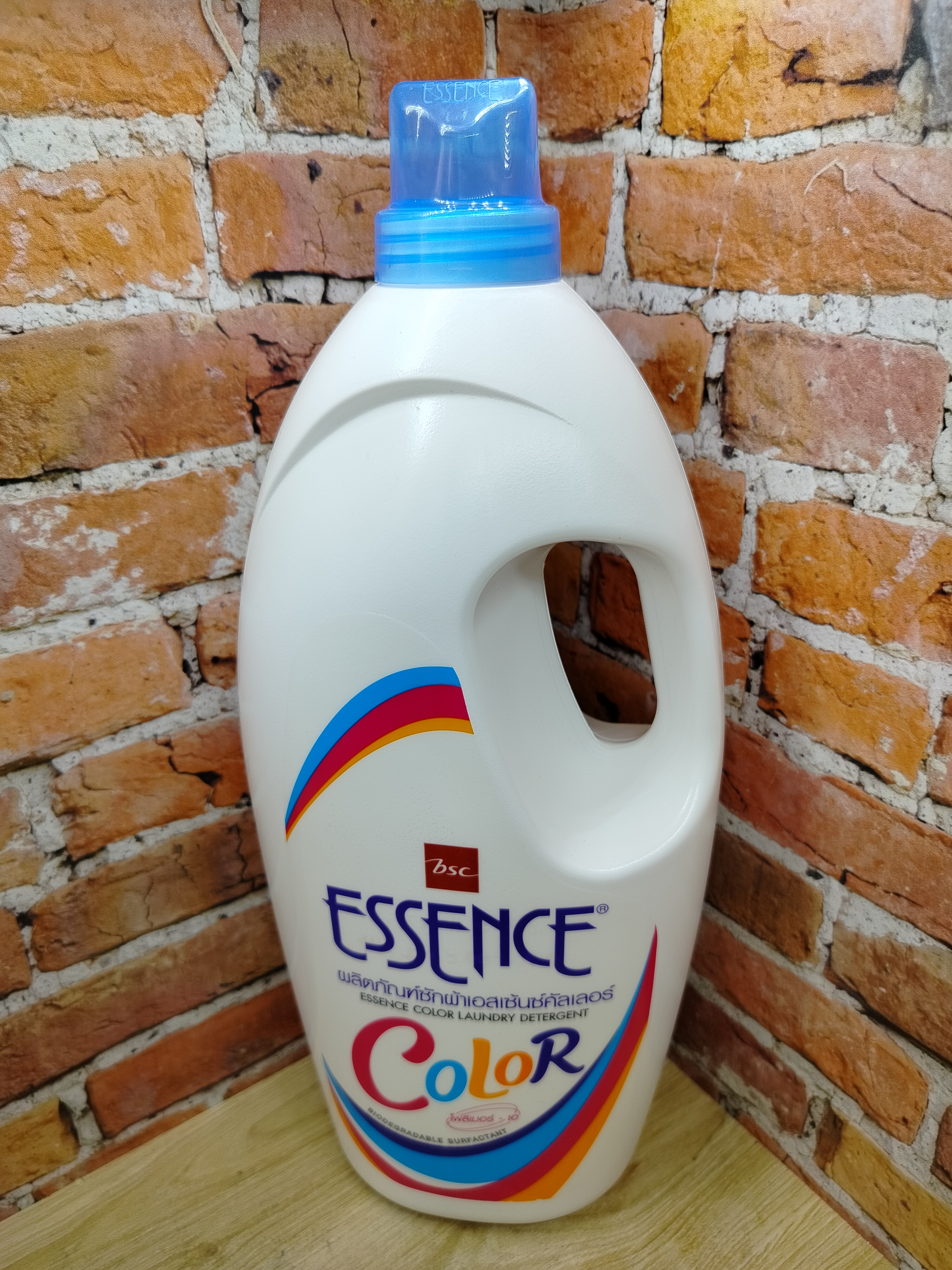 Lion Essence Супер концентрированный гель для стирки Цветного белья 1900 мл