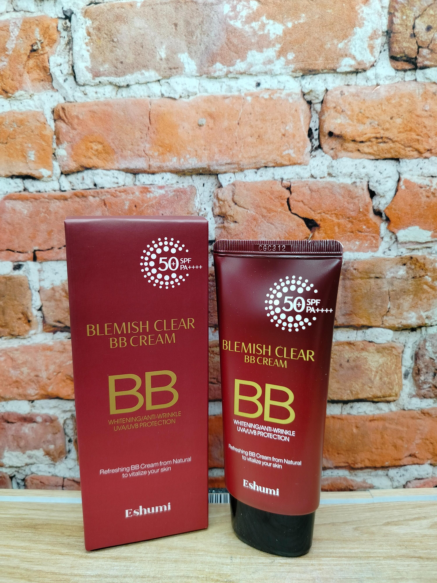 Eshumi Blemish Clear BB Cream SPF 50+ PA ++++ BB-Крем для лица матирующий 50 мл