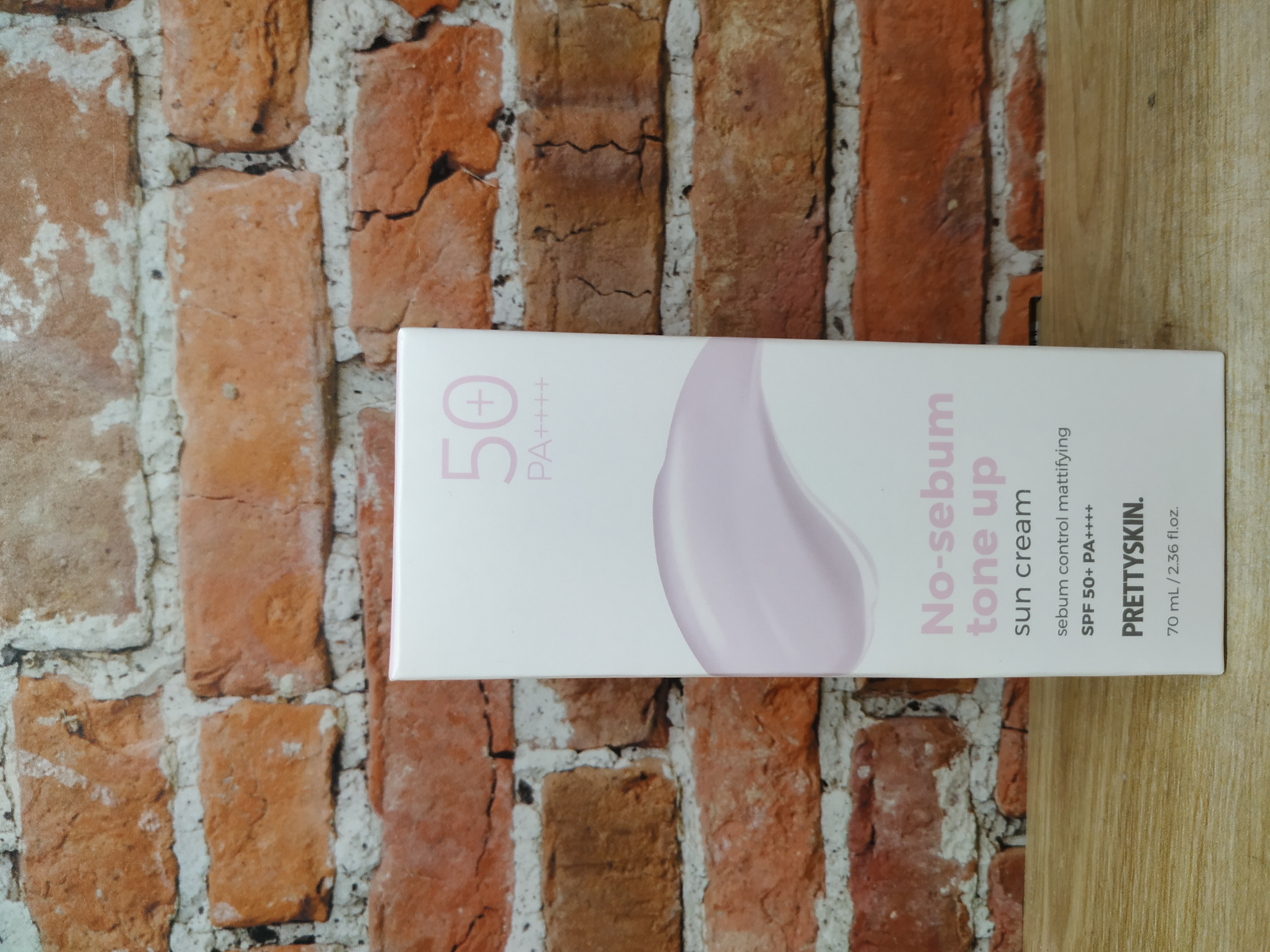 Pretty Skin No-Sebum Tone Up Sun Cream SPF 50+ PA++++ Крем Солнцезащитный матирующий 70 гр
