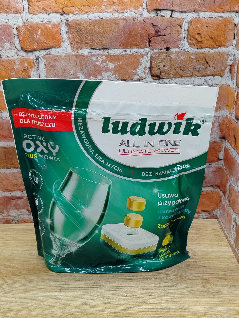 Ludwik ALL in one Active Oxy Plus Power Lemon Таблетки для посудомоечных машин в растворимой пленке 41 шт
