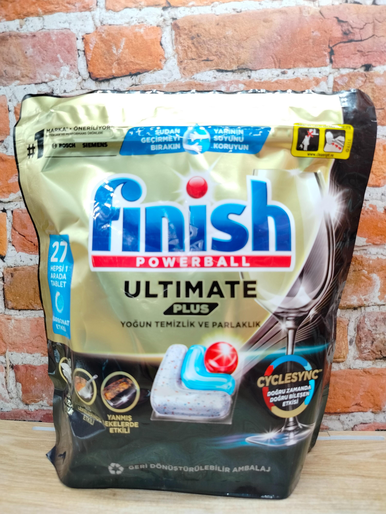 Finish PowerBall Ultimate Plus Капсулы для посудомоечной машины 27 шт 330 гр в zip-пакете